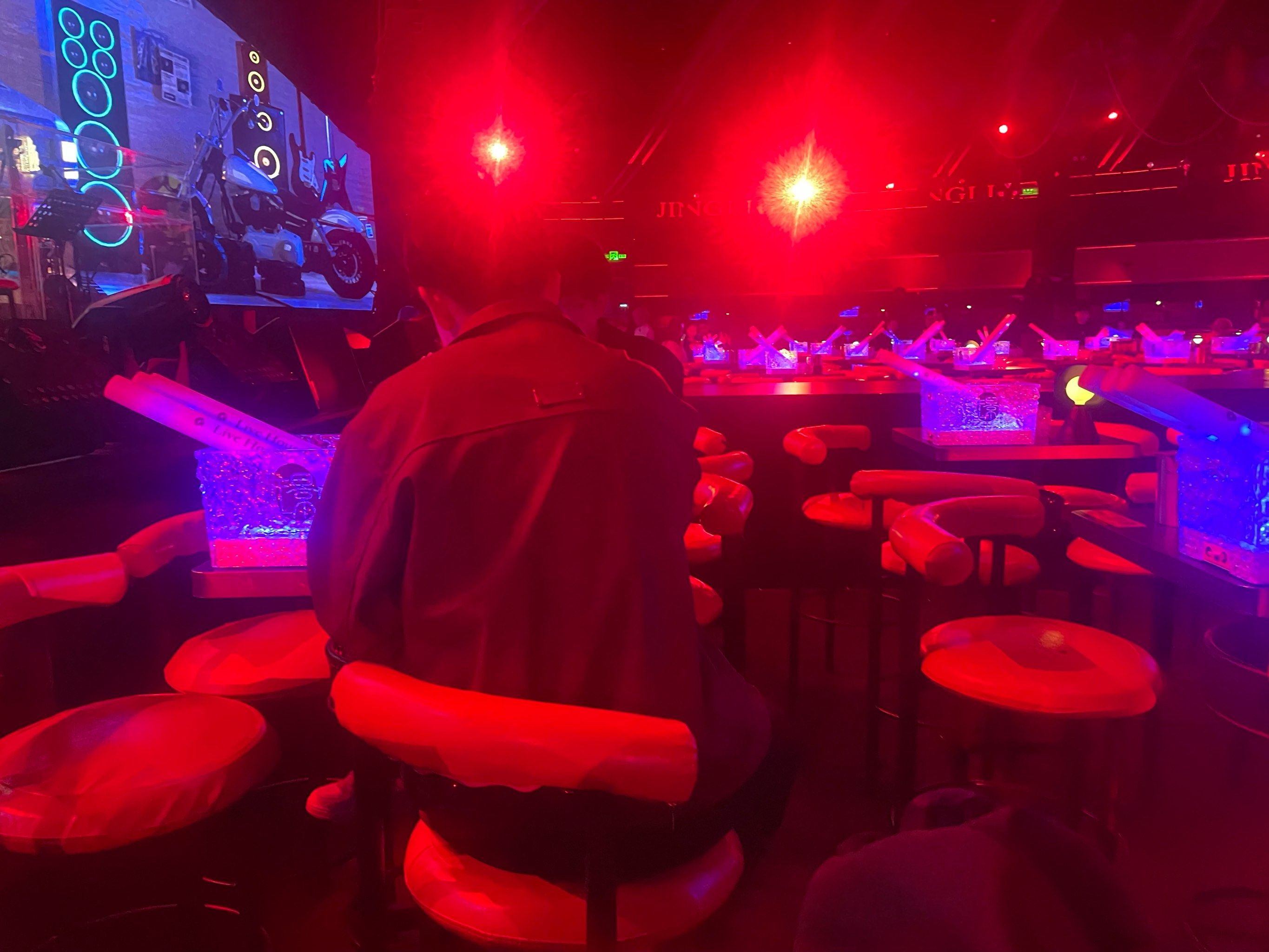 泸州商务ktv高性价比优选推荐-纳溪区ktv预定